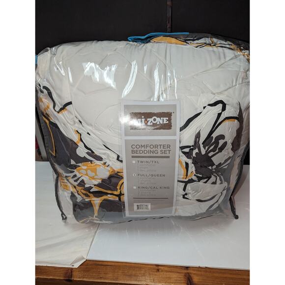 Mi Zone Allison Duvet Floral Design 4 Piece Comforter Set Yellow Full Queen - Picture 11 of 11